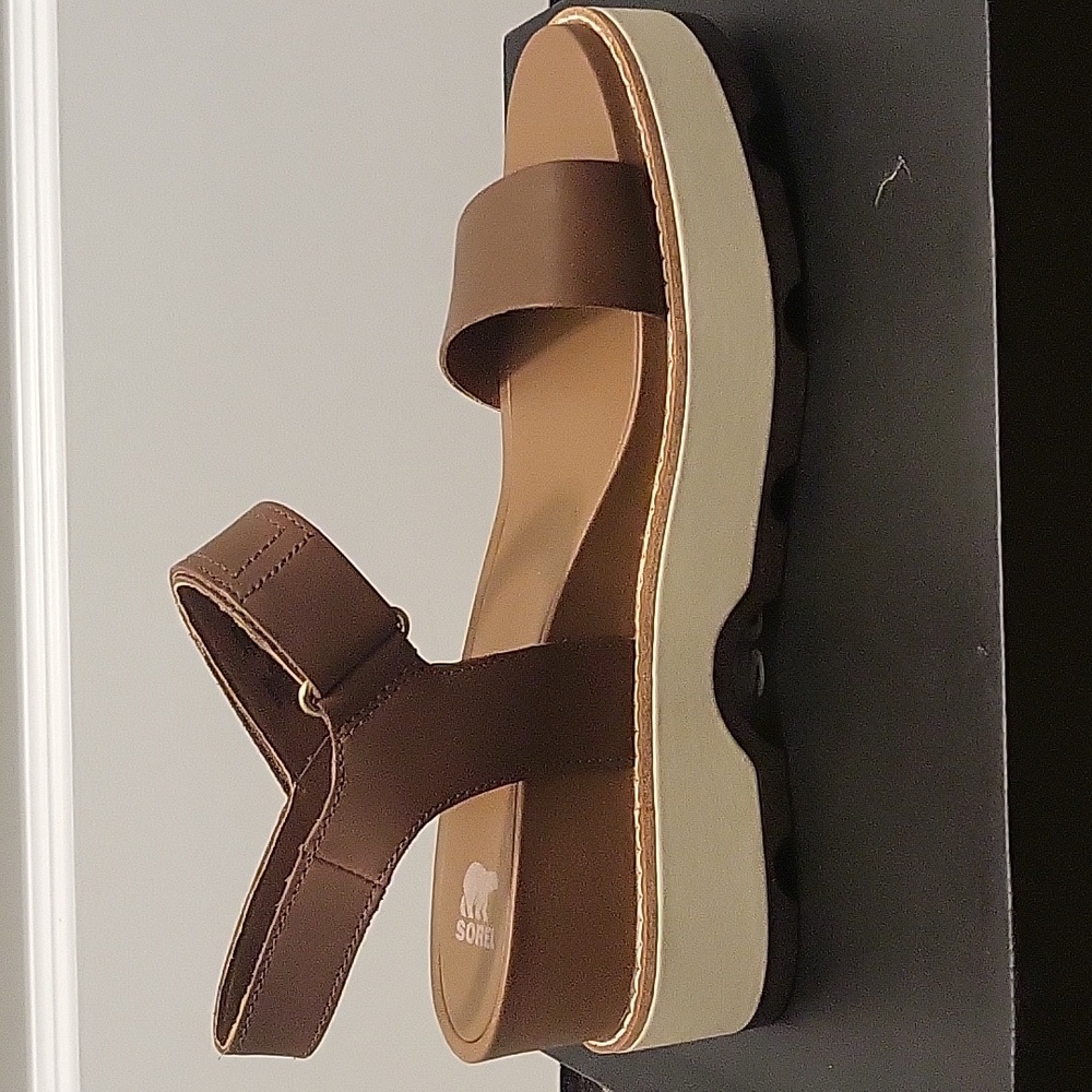 Sorel Women's Joanie™ IV Y Strap Wedge Sandal Size 11 Never Worn - Picture 9 of 17